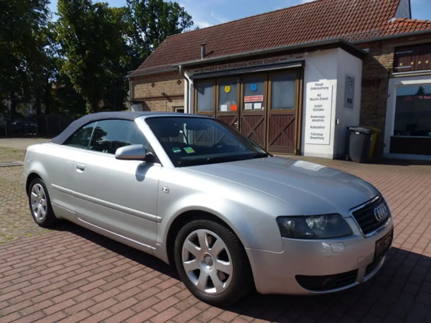 Audi Cabriolet 1.8 Klimaaut.,elektr. Verd. TÜV 06.27 Argent - 2