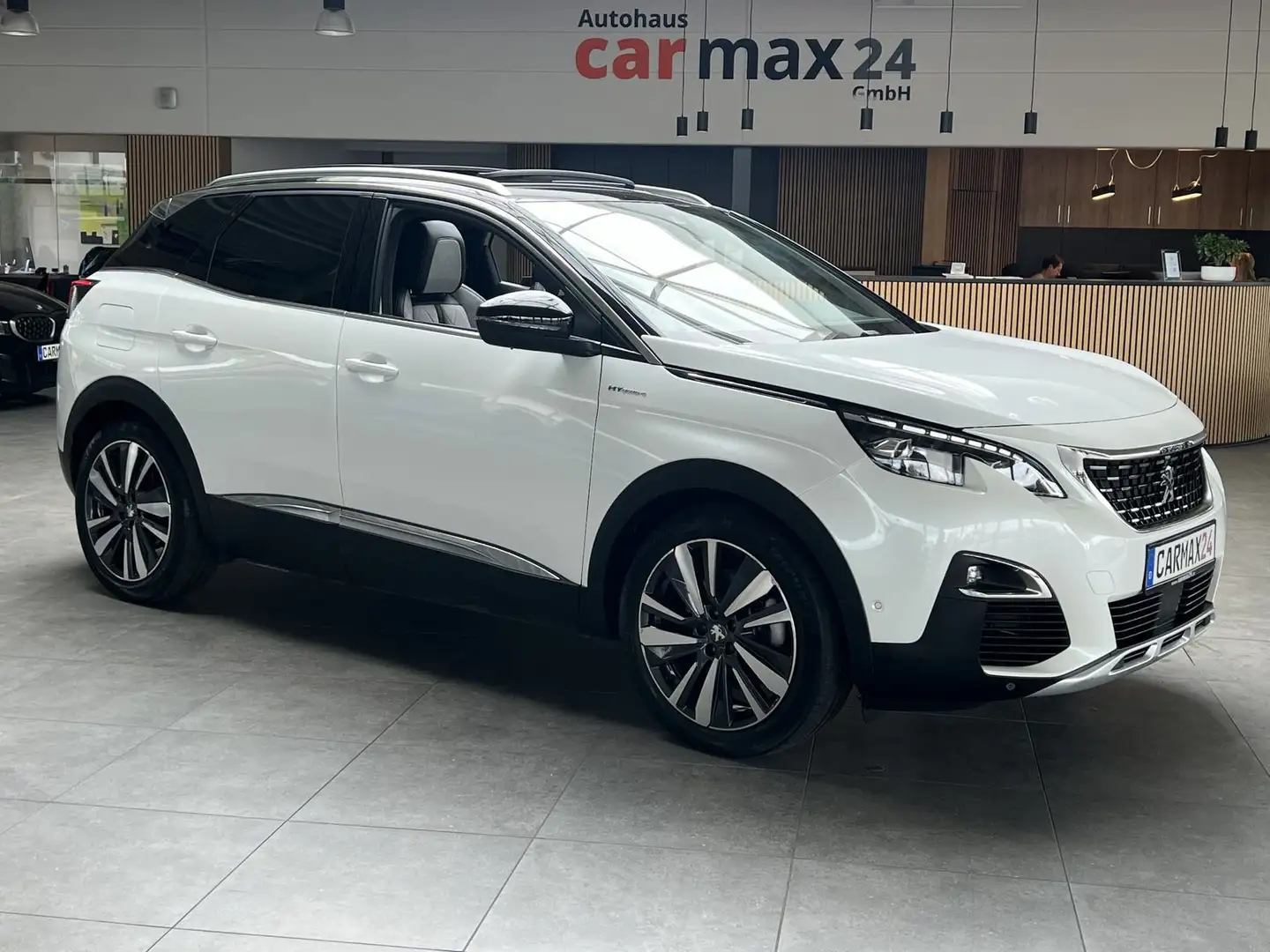Peugeot 3008 Hybrid4 300 GT Pano 360-Kamera LED CarPlay Weiß - 1