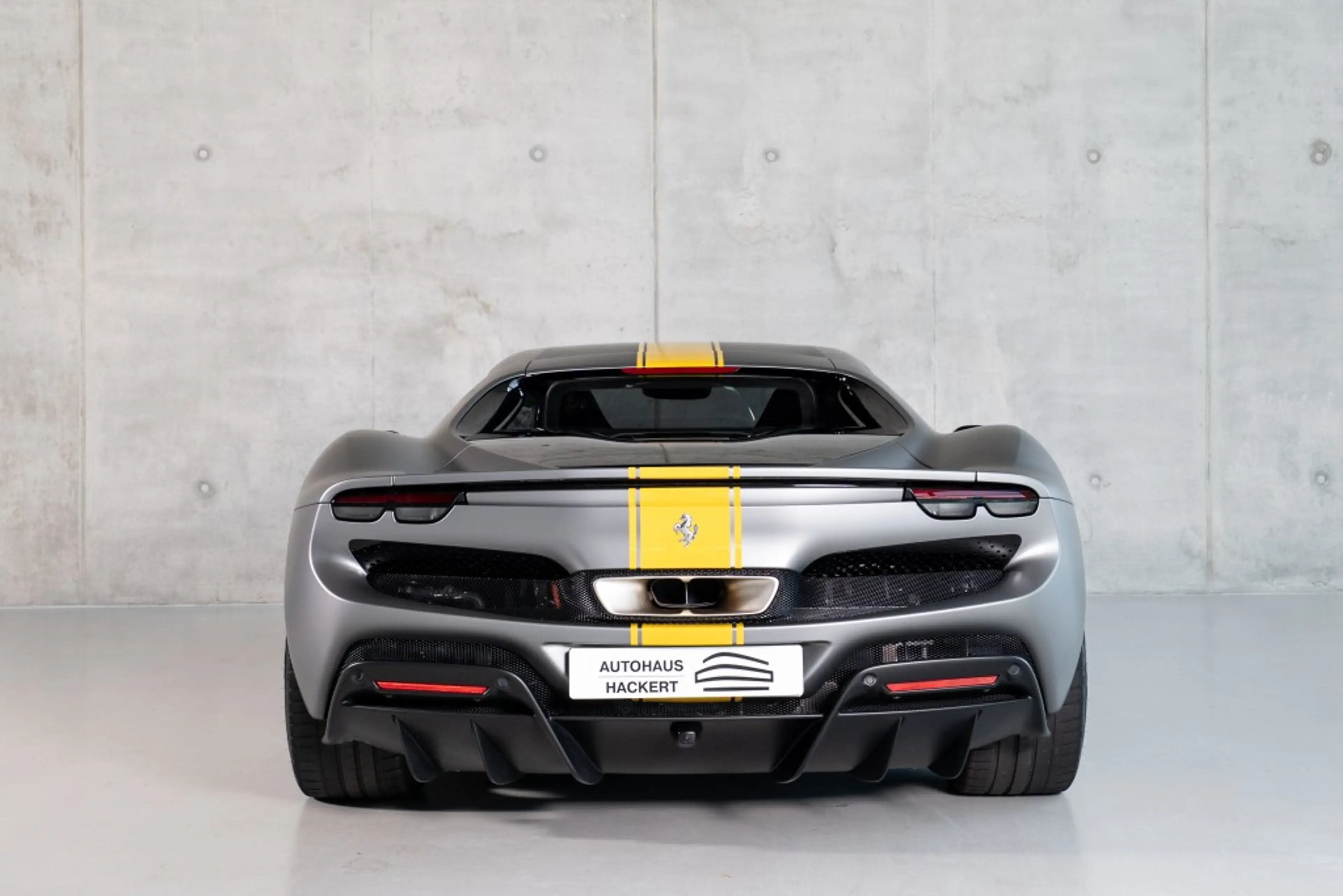 Ferrari 296 Full Carbon LIFTSYSTEM RACING SEATS — photo 7