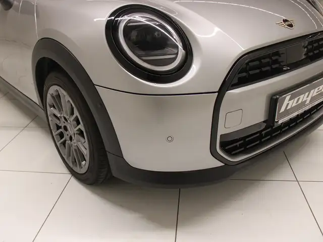 MINI Hatch view 10
