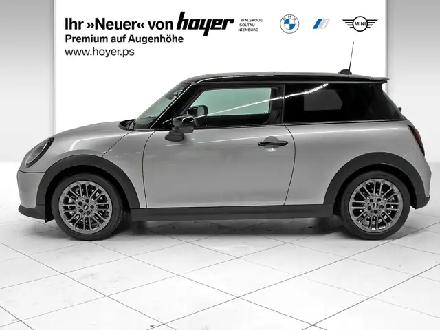 MINI Hatch view 3