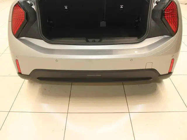 MINI Hatch view 12