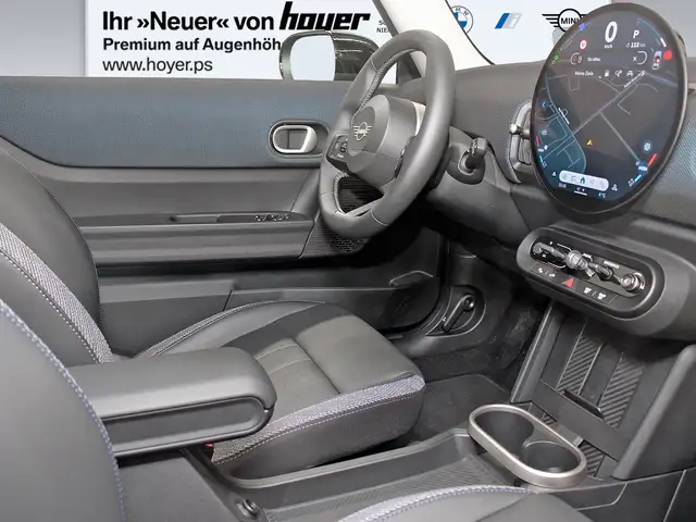 MINI Hatch view 4