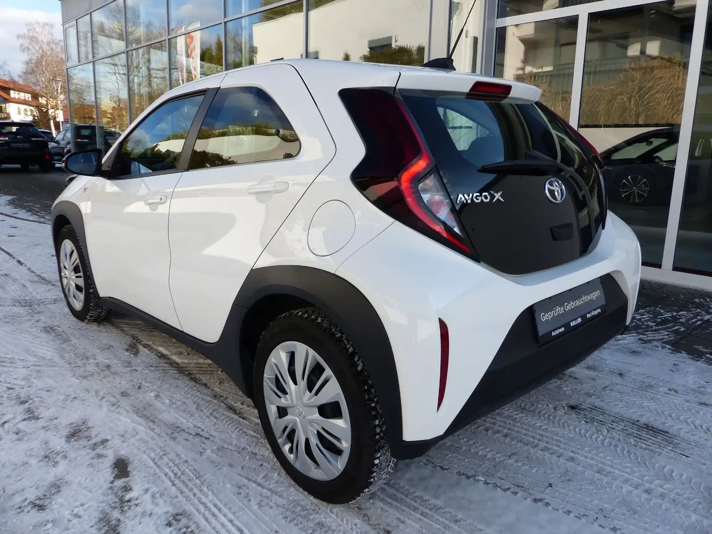 Toyota Sonstige Aygo X 1.0 Play Klima Kamera CarPlay Tempomat Weiß - 2