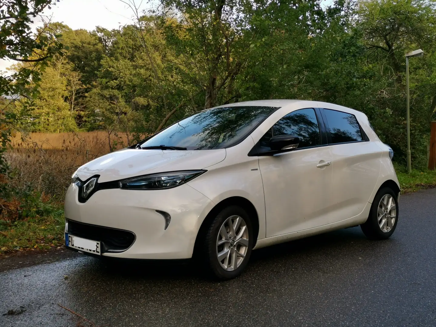 Renault ZOE ZOE (mit Batterie) 41 kwh LIMITED Bose White - 1