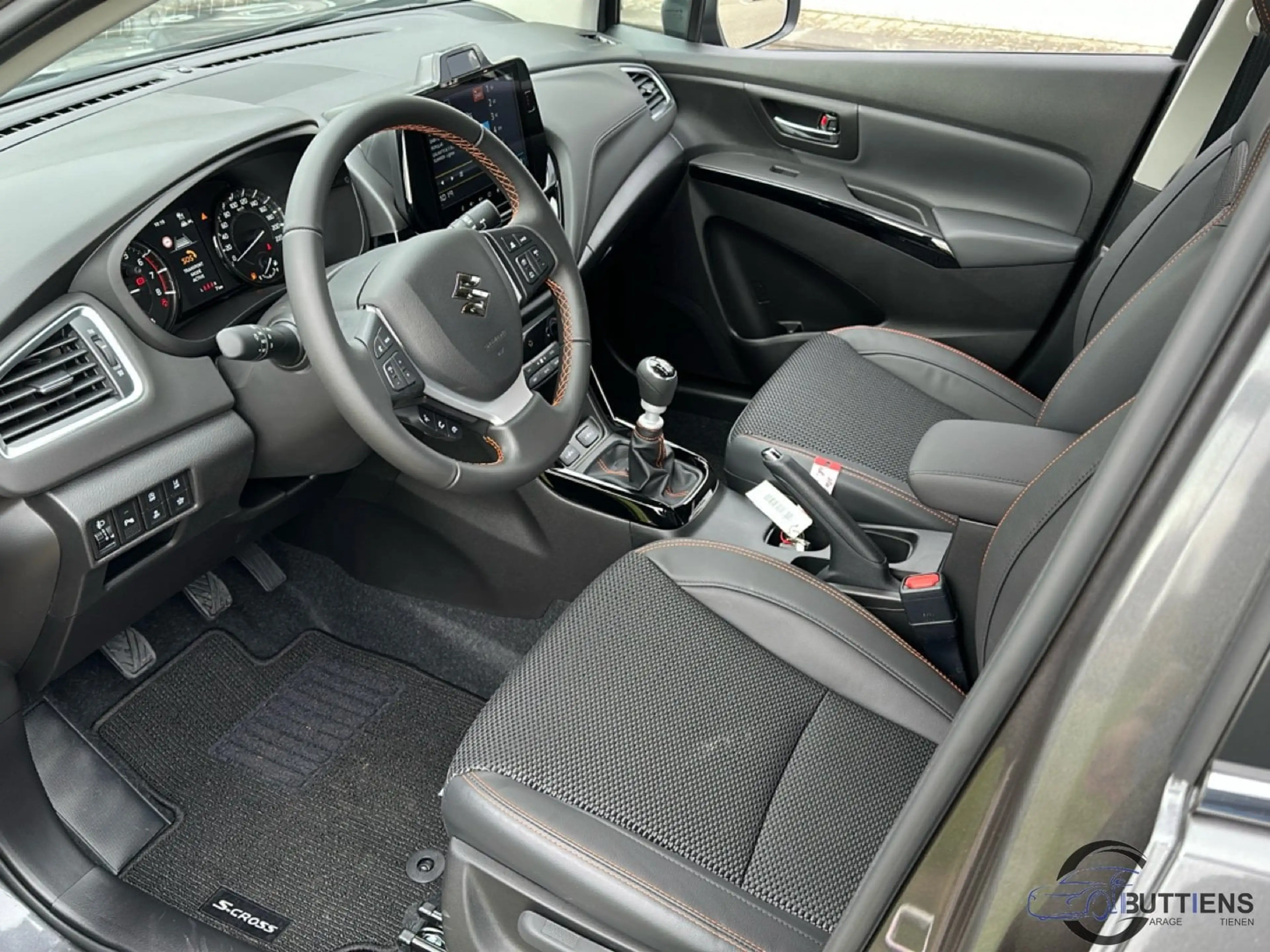 Suzuki SX4 S-Cross Grand Luxe TSUKI 2WD (MY25) — photo 12