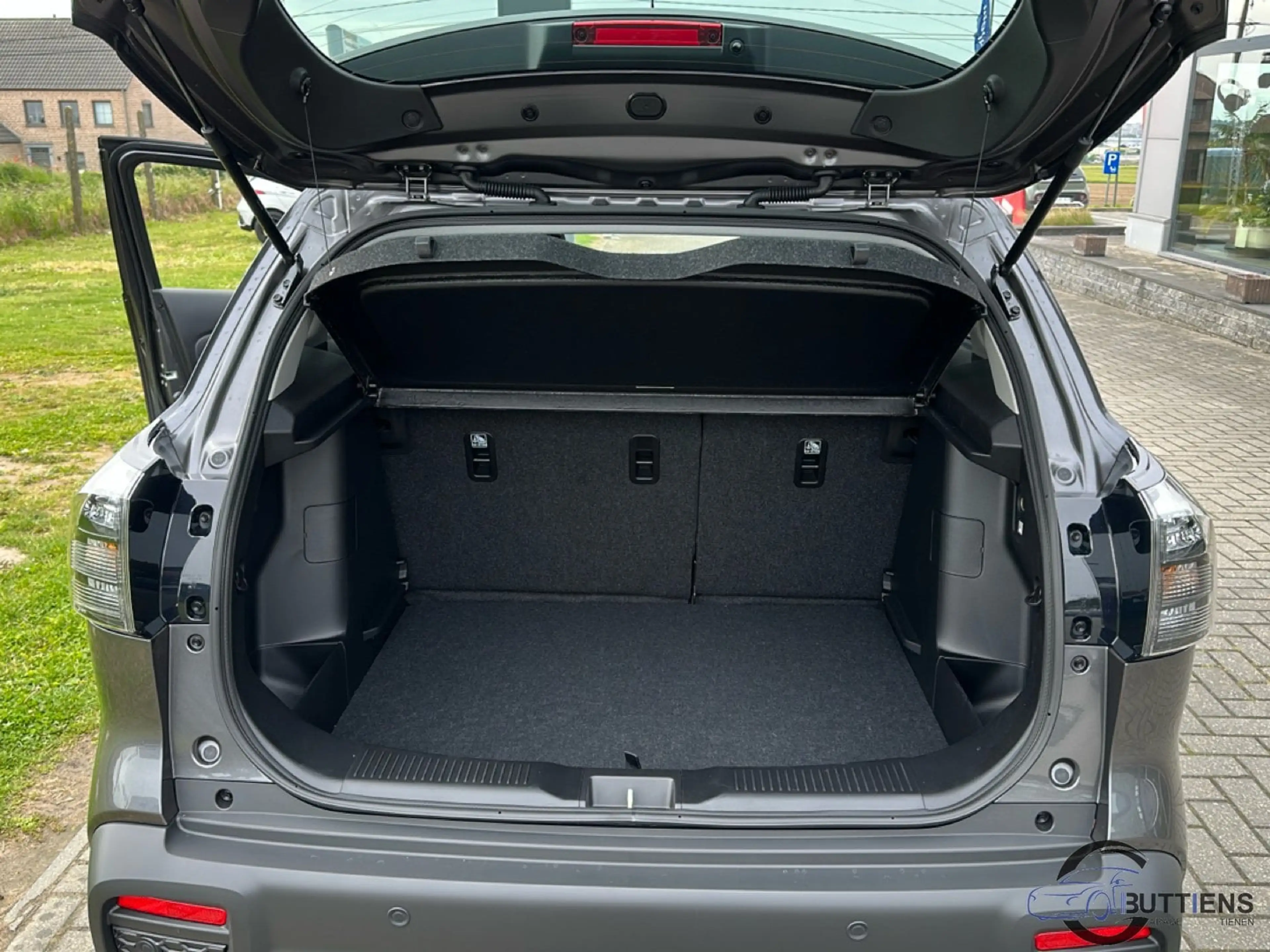 Suzuki SX4 S-Cross Grand Luxe TSUKI 2WD (MY25) — photo 10