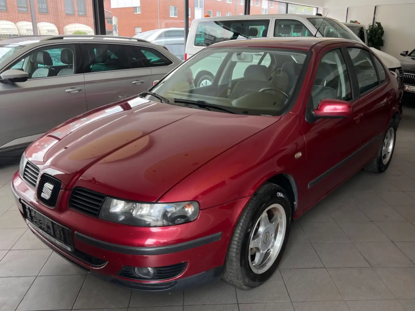 SEAT Toledo 1.6 Signo Klimaauto~ElekFenster~2Hand~USB Rot - 2