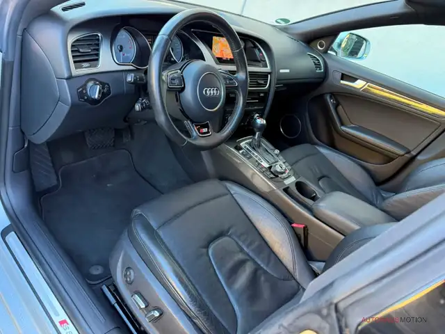 Audi S5 view 13