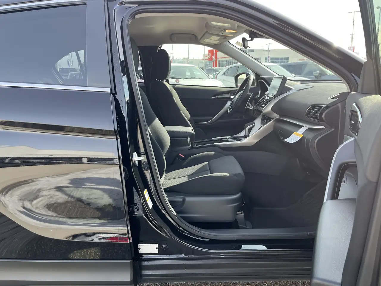 Mitsubishi Eclipse Cross снимка Mitsubishi Eclipse Cross