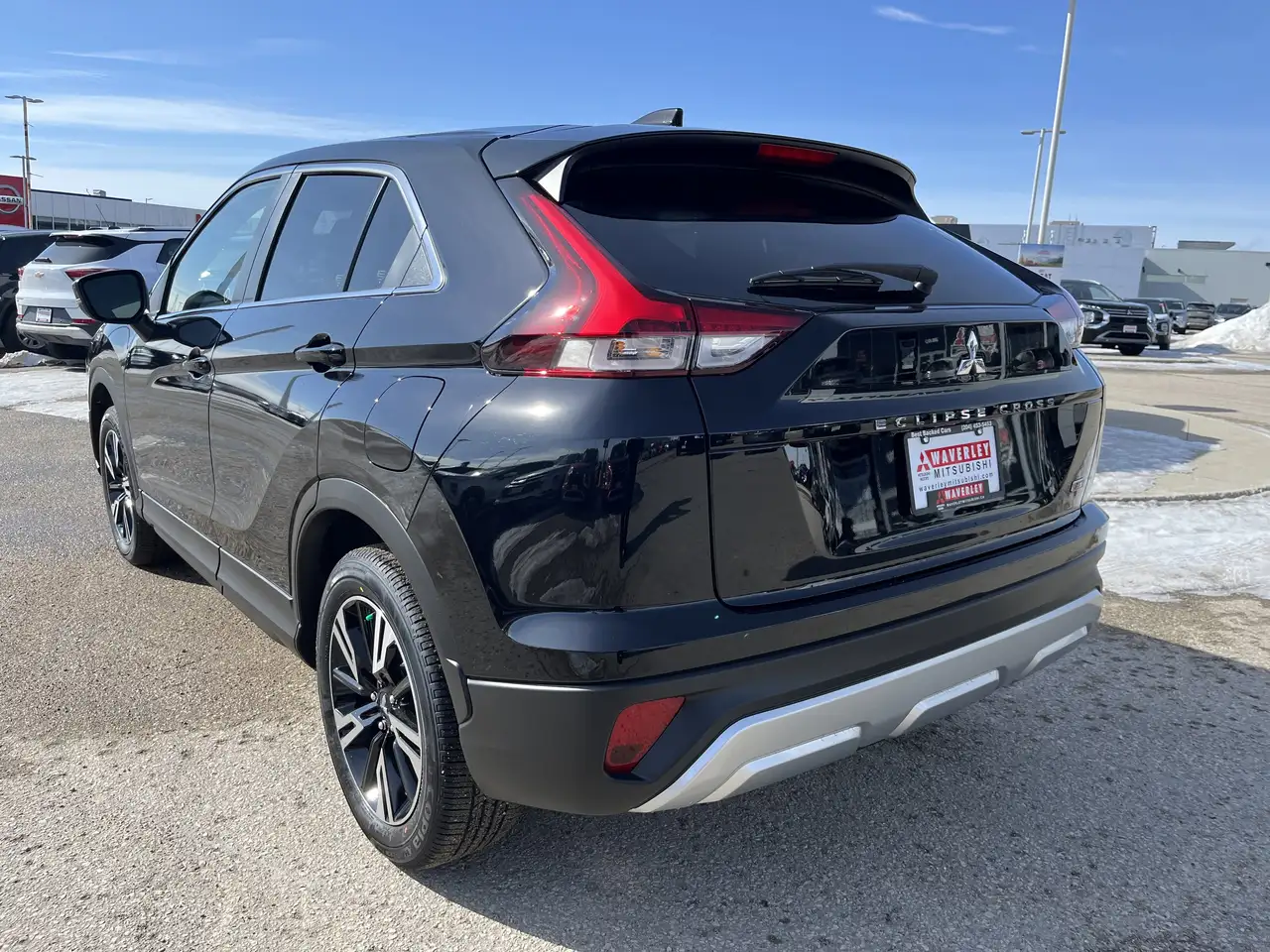 Mitsubishi Eclipse Cross снимка Mitsubishi Eclipse Cross