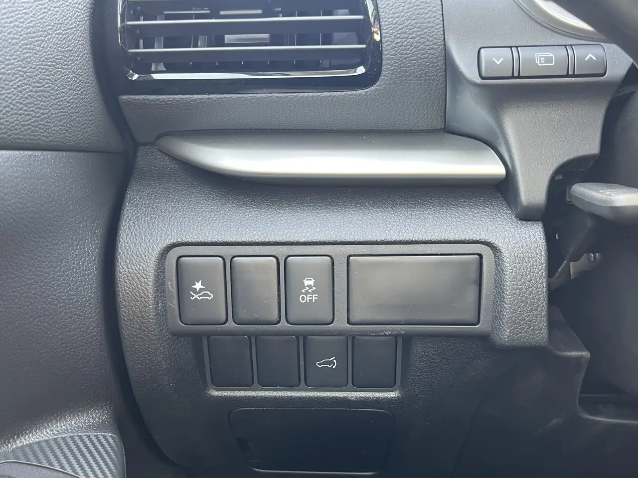 Mitsubishi Eclipse Cross снимка Mitsubishi Eclipse Cross