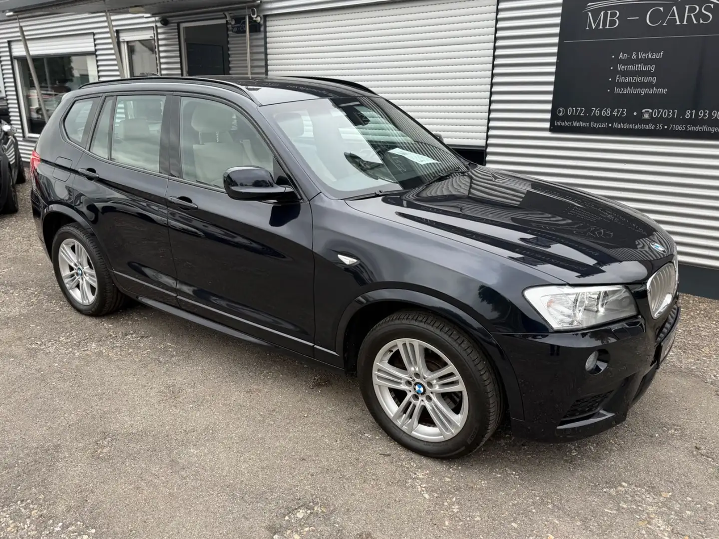 BMW X3 xDrive 30 d*M-Paket*AUTO*BI-XEN*NAVI*AHK Noir - 1