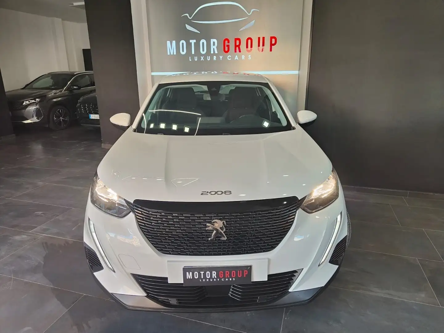 Peugeot 2008 2008 BlueHDi 110 S&S Active Weiß - 2