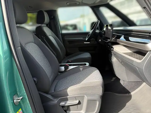 Volkswagen ID. Buzz view 10