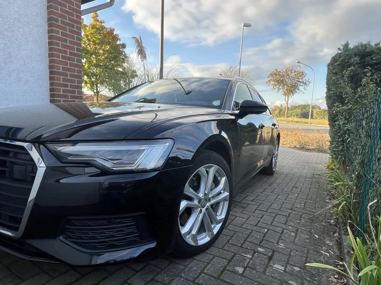 Audi A6 45 TDI quattro basis Schwarz - 1