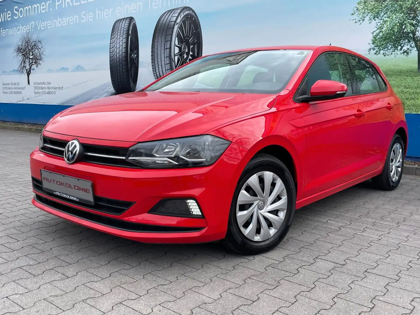 Volkswagen Polo POLO VI 1.HAND 59KM AUTO-NAVI-KLIMA-SITZH.-TEMPO Rot - 1