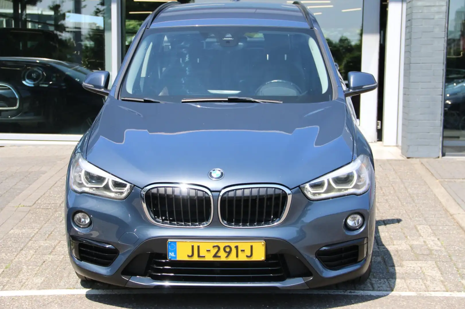 BMW X1 SDrive20i Centennial High Executive TREKHAAK DEALE Grigio - 2