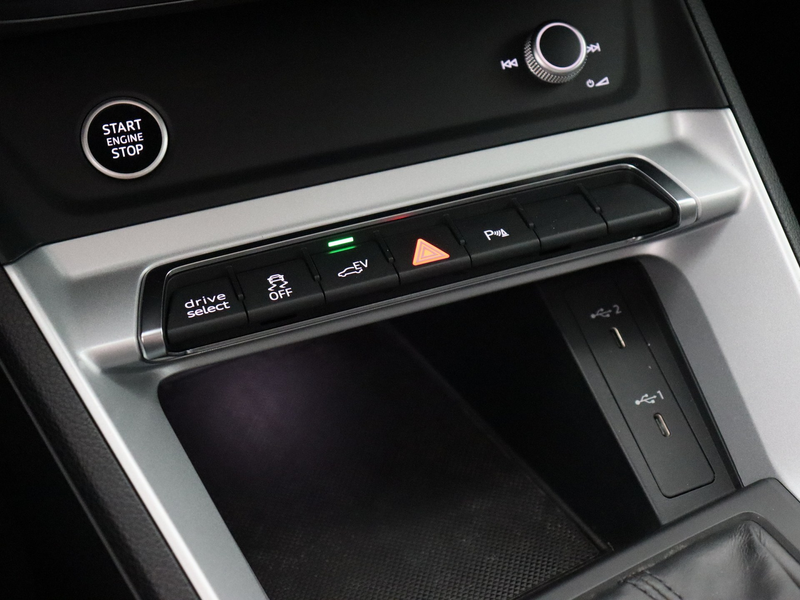 Audi Q3 Sportback 45 TFSI e Advanced Edition S-Line (Matri — photo 27