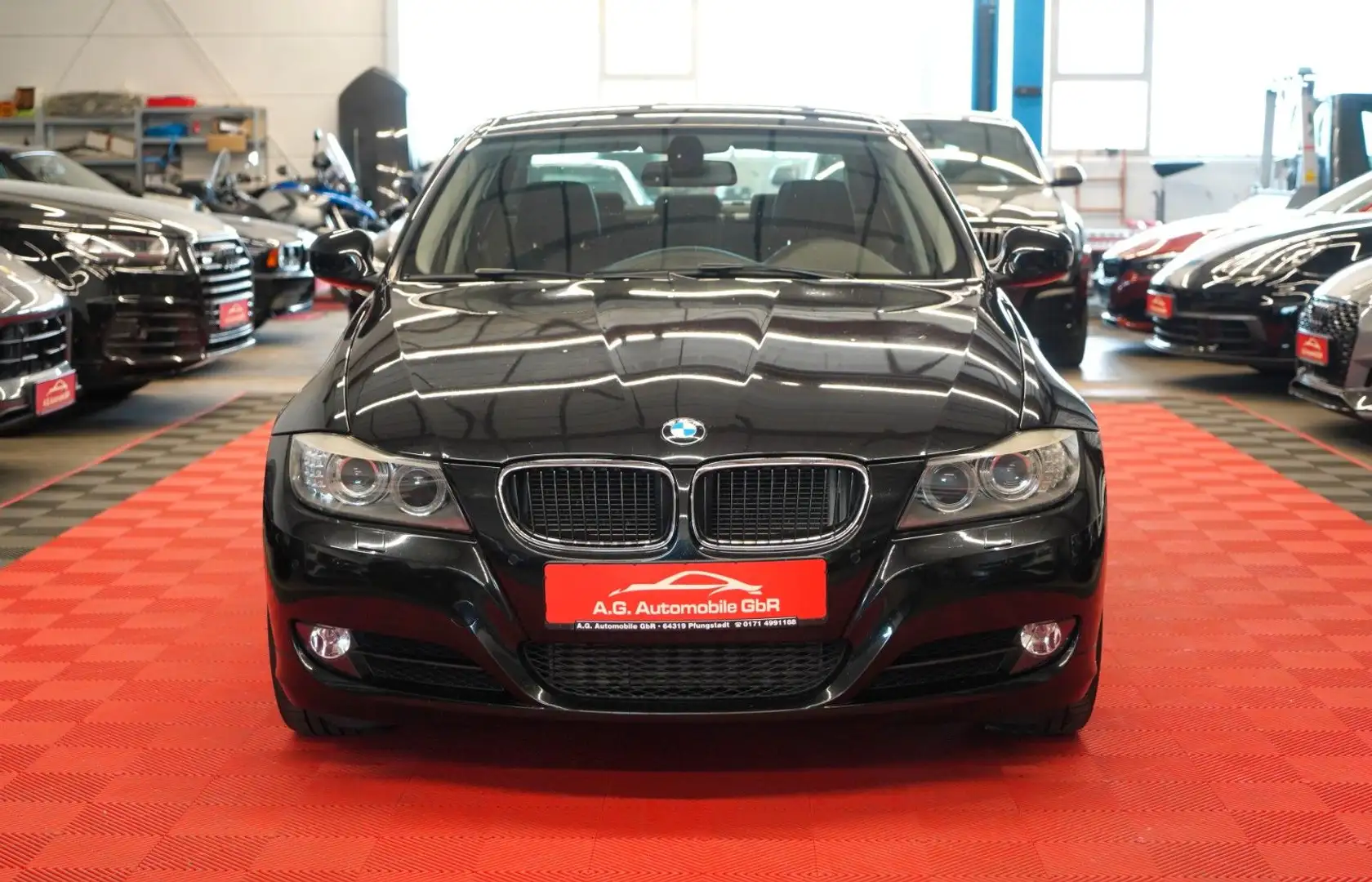 BMW 320 d M E90 Lim. 6Gang*Bi-Xenon*Navi*Tempomat* Schwarz - 2