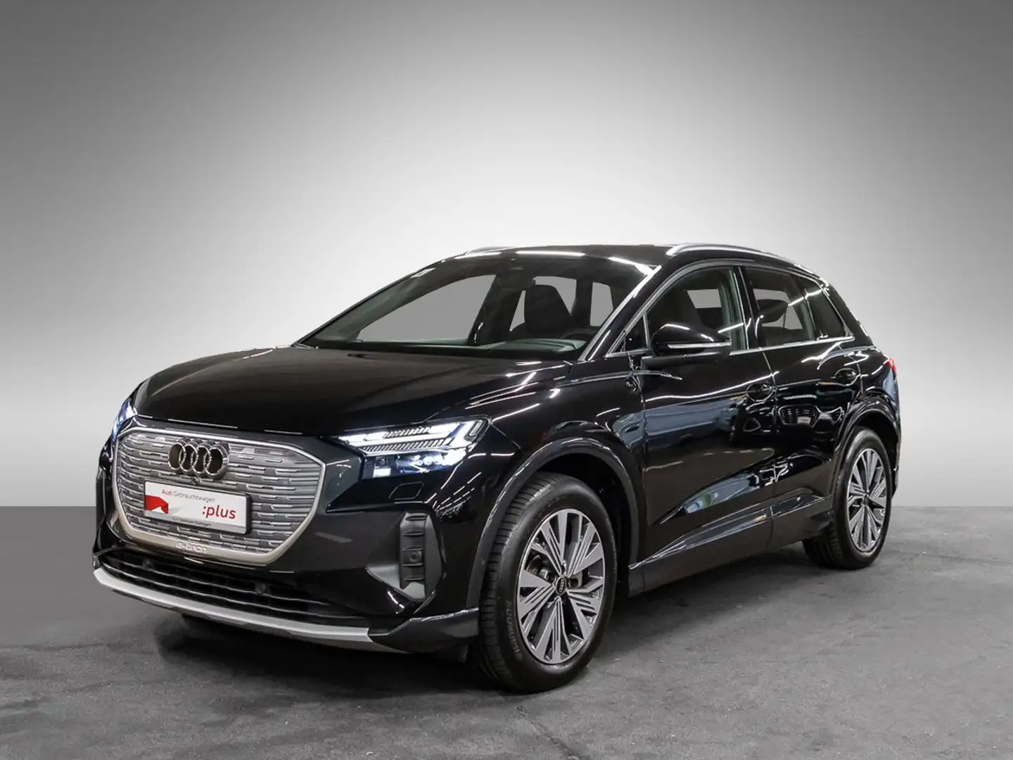 Audi Q4 e-tron 55 quattro 360° AHK Matrix Keyless AHK Schwarz - 2
