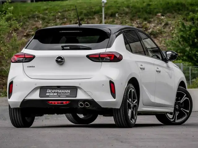 Opel Corsa view 3