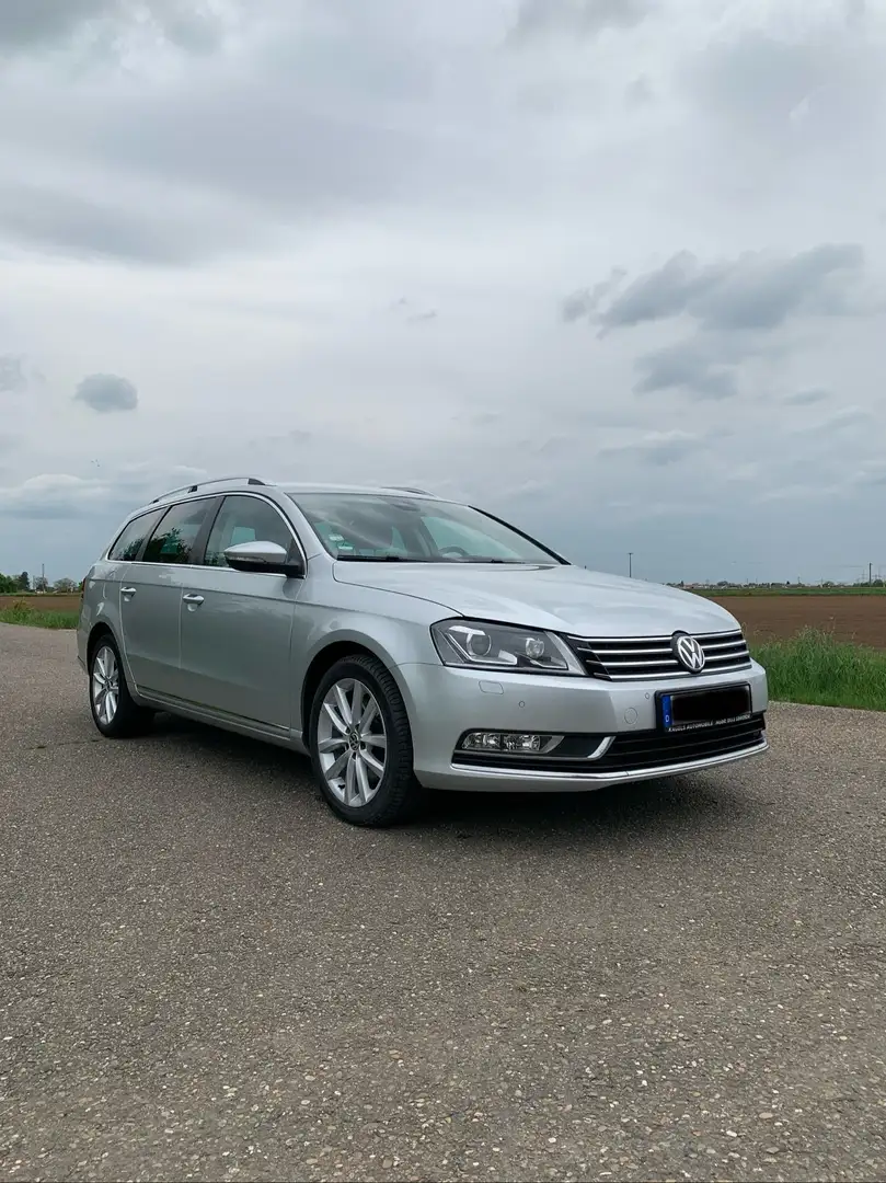 Volkswagen Passat Variant SW 2.0 TDI 140 CR FAP BlueMotion Technology Confor - 2