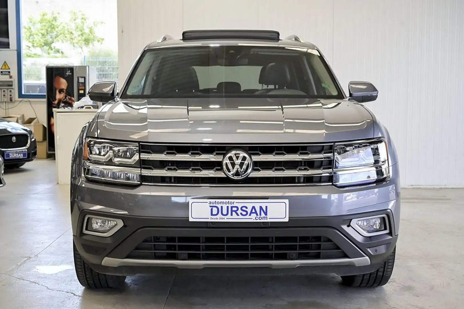 Volkswagen Touareg ATLAS 3.6 V6 SEL 276CV Gris - 2