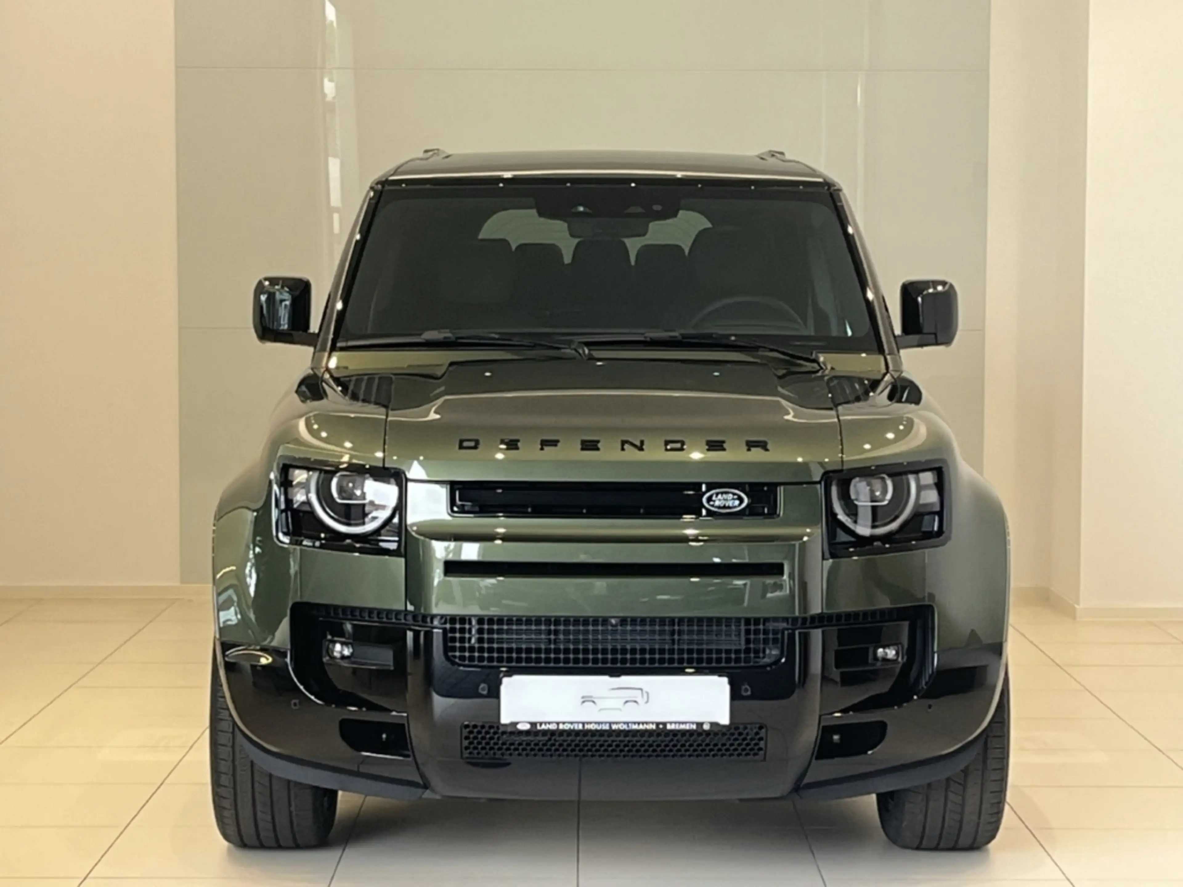 Land Rover Defender 110 D350 X-Dynamic HSE HUD Standheizung — photo 7
