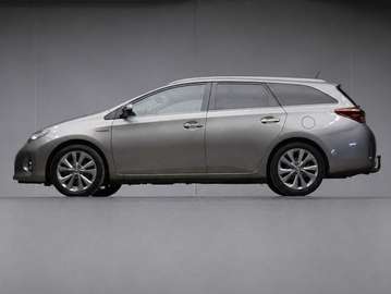 Touring Sports 1.8 Hybrid Aspiration Sport (NAVI,C