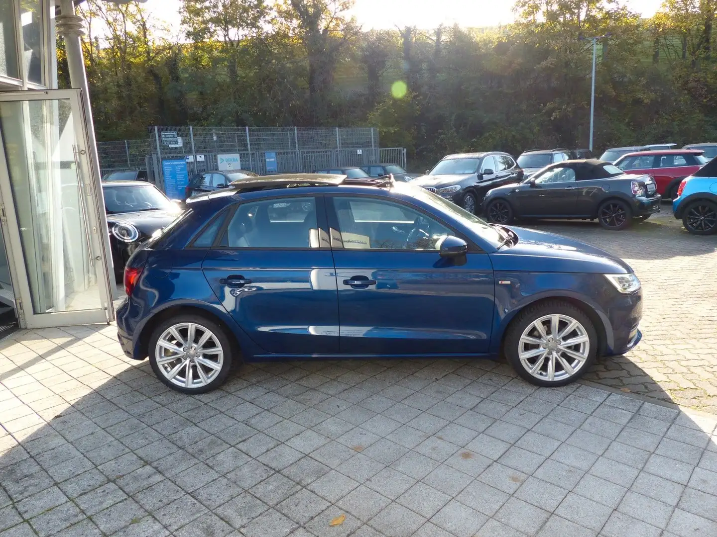 Audi A1 1.4 TFSI  DSG sport Sportback S-Line,Pan.dach Azul - 2