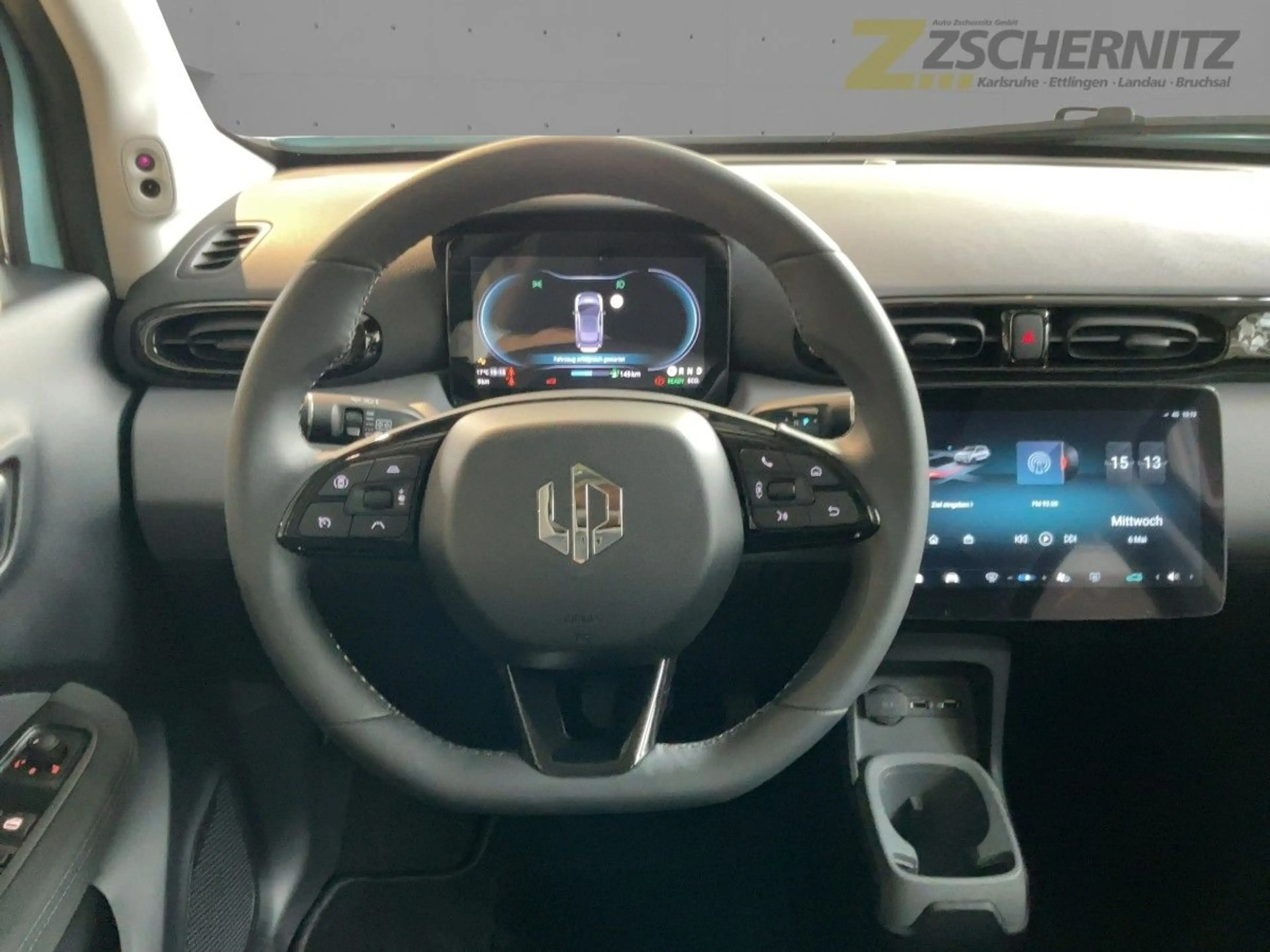 Leapmotor T03 37 70 kW BEV ACC+Navi+Pano+SD+Kam.+KeyLess — photo 9