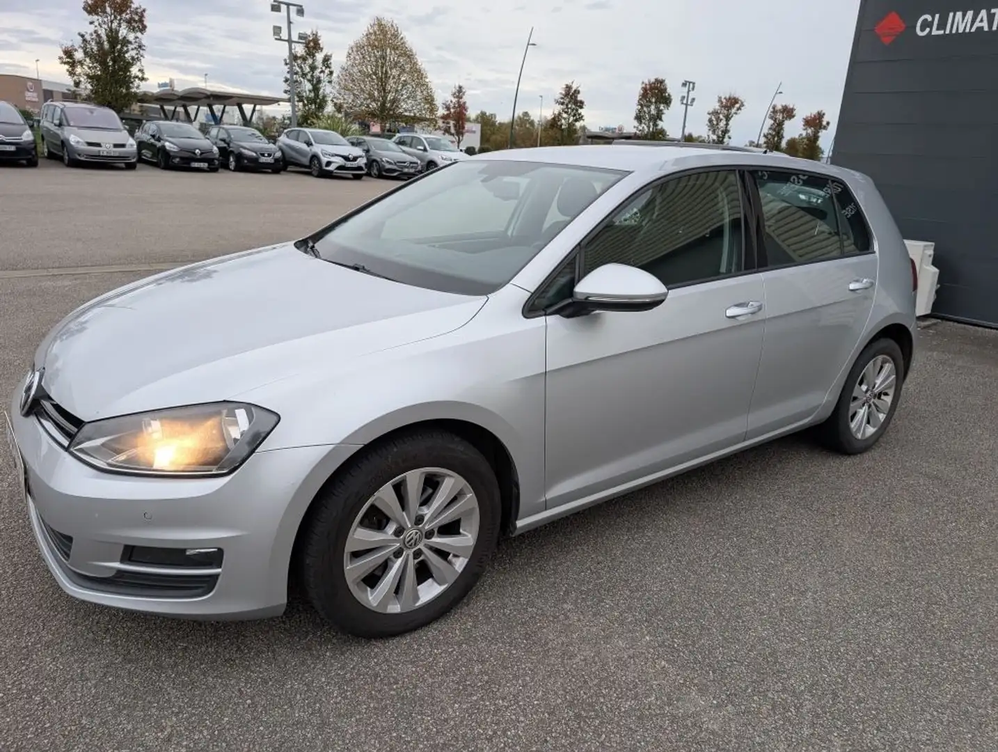 Volkswagen Golf 1.6 TDI 105CH BLUEMOTION TECHNOLOGY FAP CONFORTLINE 5P Gris - 2