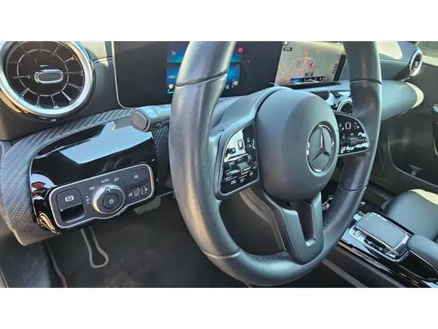 Mercedes-Benz Unknown Model view 5