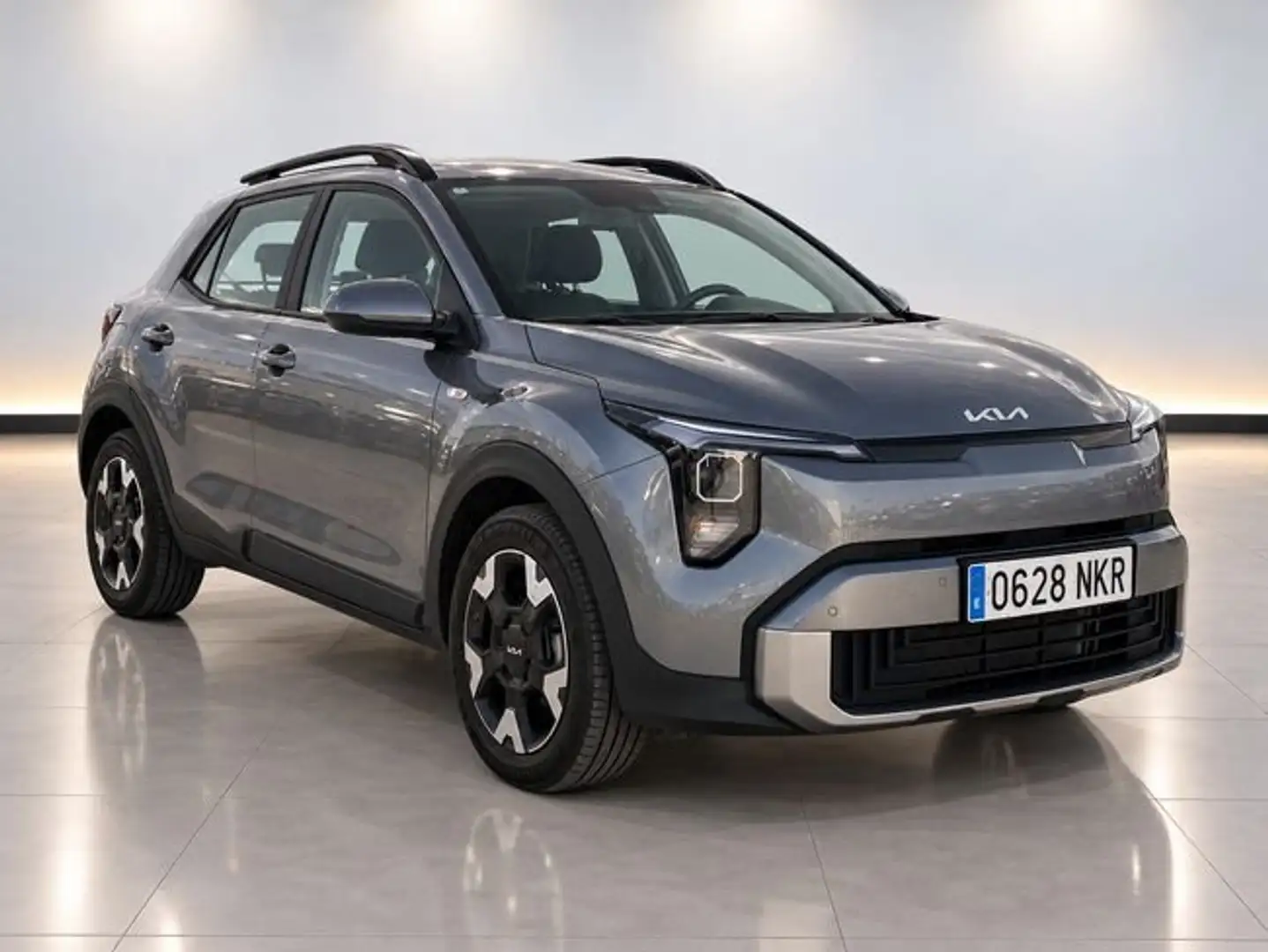 Kia Stonic 1.0 T-GDI MHEV IMT 74KW CONCEPT 100 5P Gris - 1