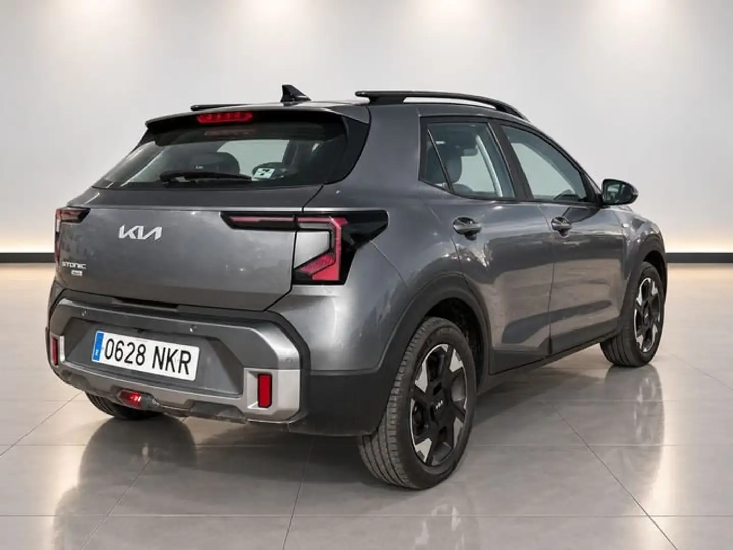 Kia Stonic 1.0 T-GDI MHEV IMT 74KW CONCEPT 100 5P Gris - 2