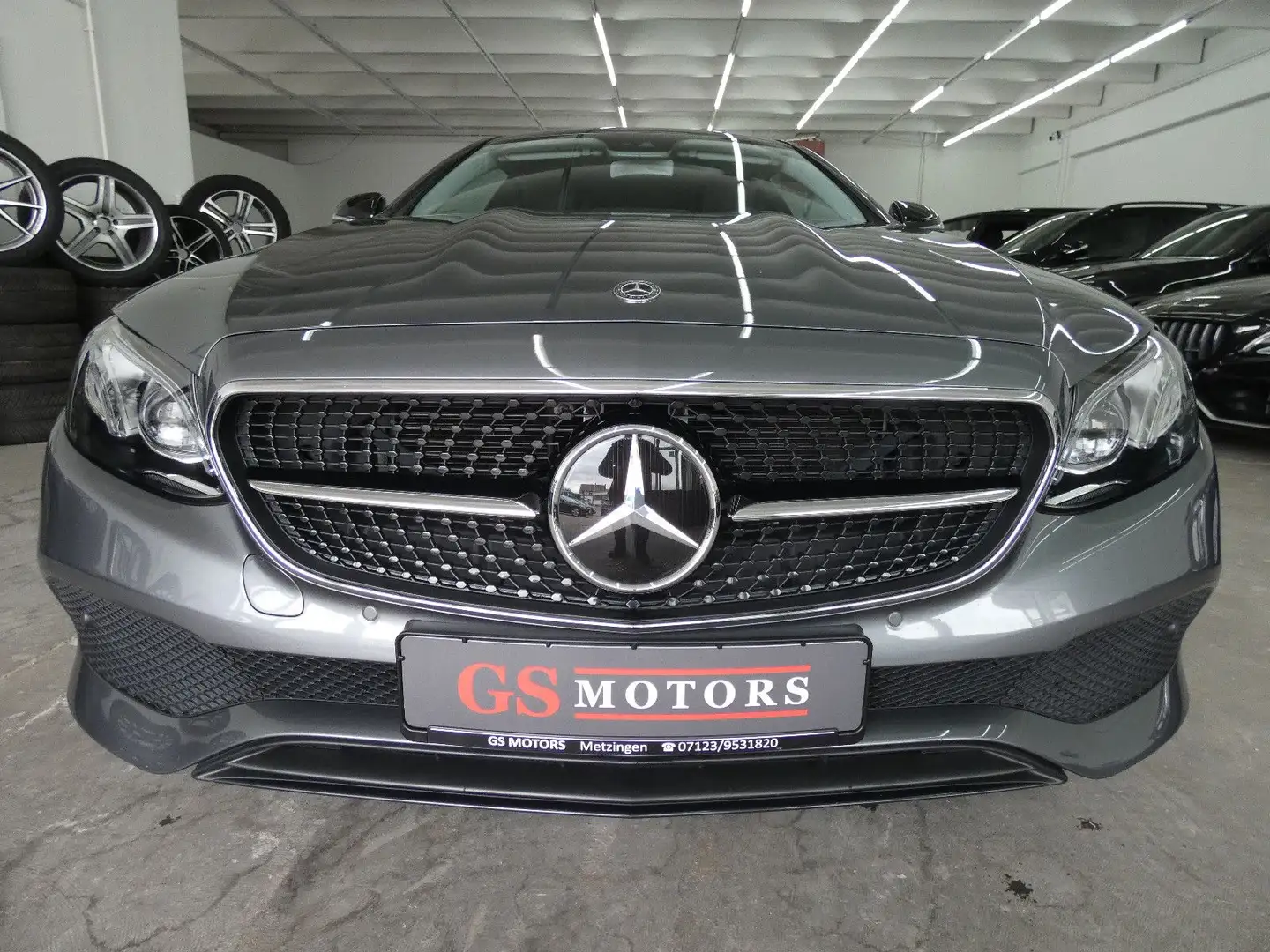 Mercedes-Benz E 350 d COUPE*AVANTGARDE*COMAND*LED*AIRMATIC*IHC Gris - 2