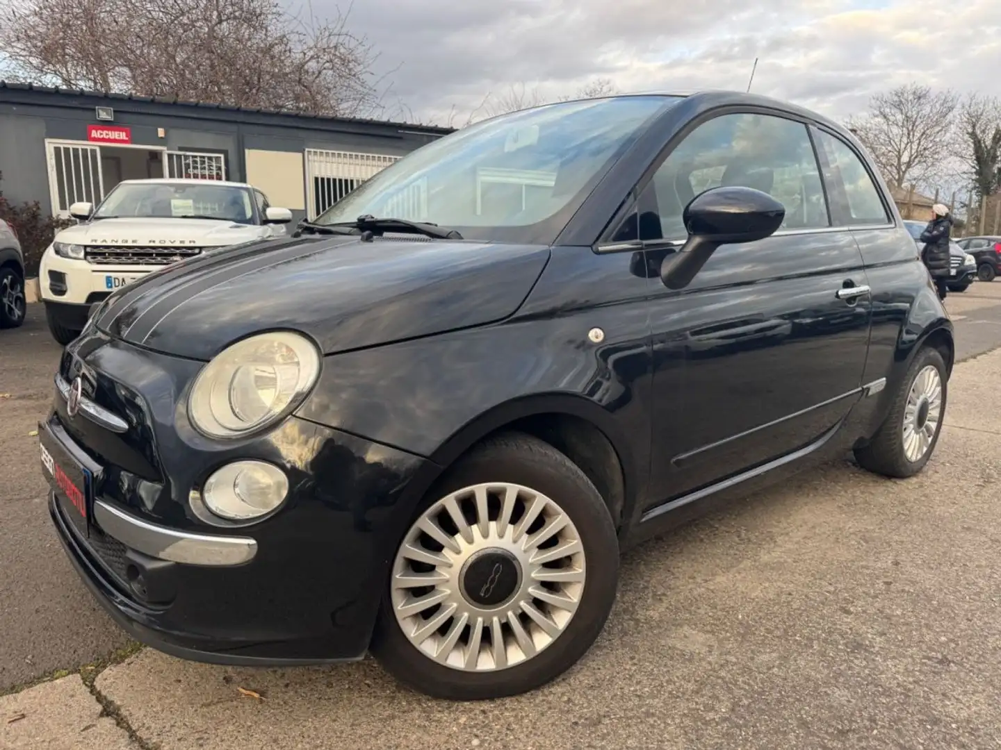 Fiat 500 1.2 8v 69CH S&amp;S Lounge Schwarz - 1
