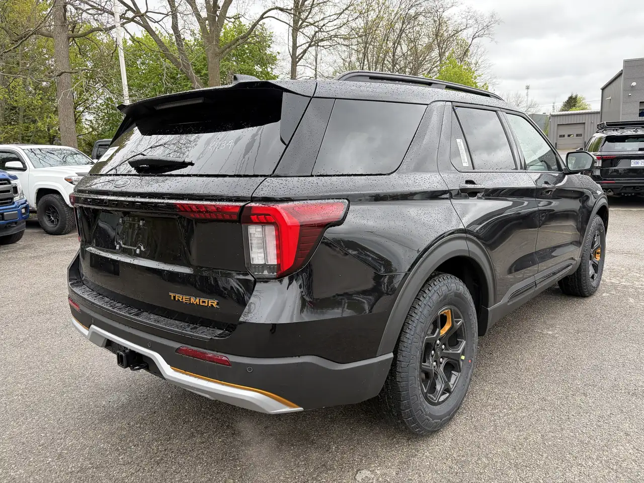Ford Explorer снимка Ford Explorer