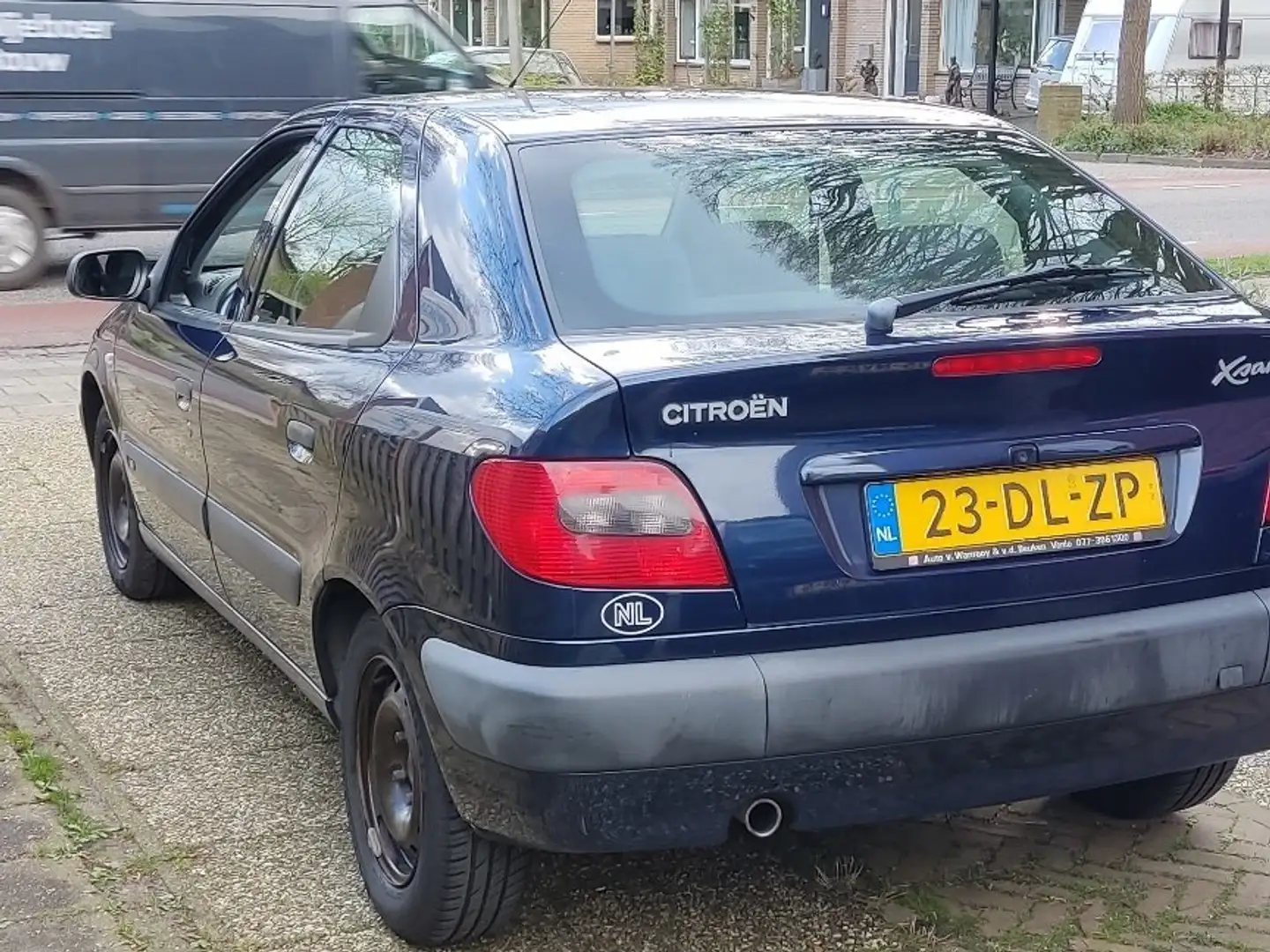 Citroen Xsara 1.6i Синій - 2