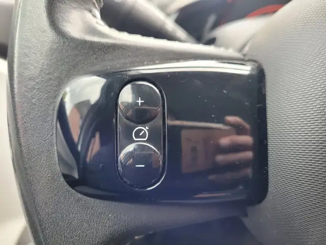 Renault Twingo view 14