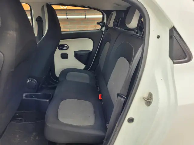Renault Twingo view 17