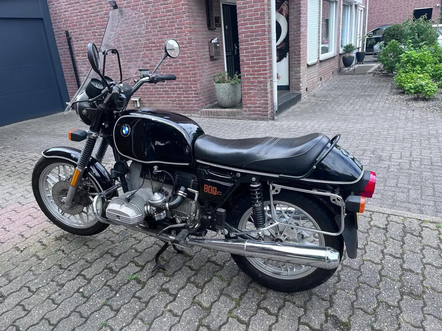 BMW R 80/7 Noir - 2
