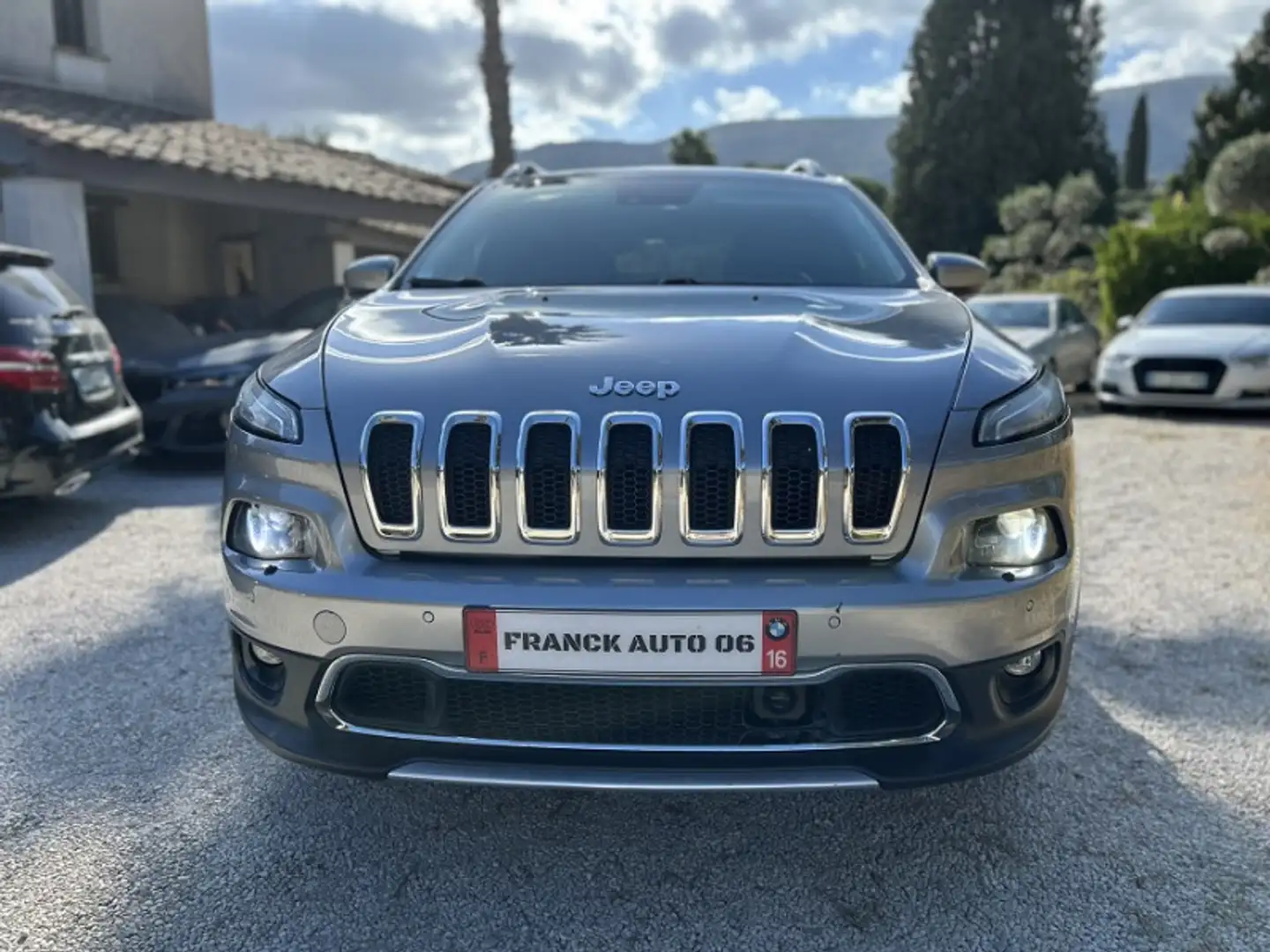Jeep Cherokee 2.0 MULTIJET 170CH LIMITED ACTIVE DRIVE I BVA S/S Grau - 2