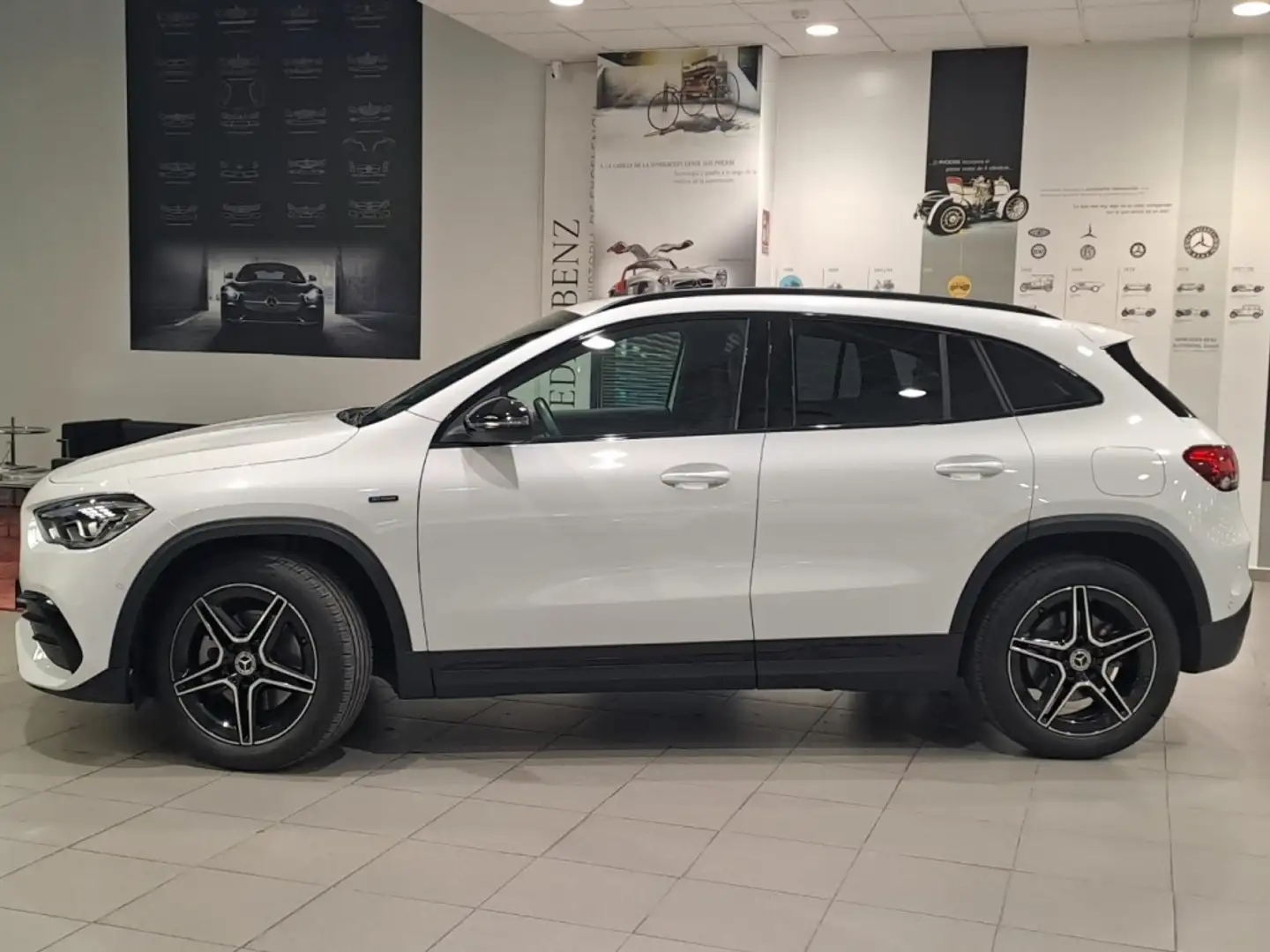 Mercedes-Benz GLA 250 250e Blanco - 2