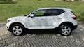 Volvo XC40 Momentum Pro 2WD TEMPOMAT NAVI LED R-KAMERA Weiß - thumbnail 6