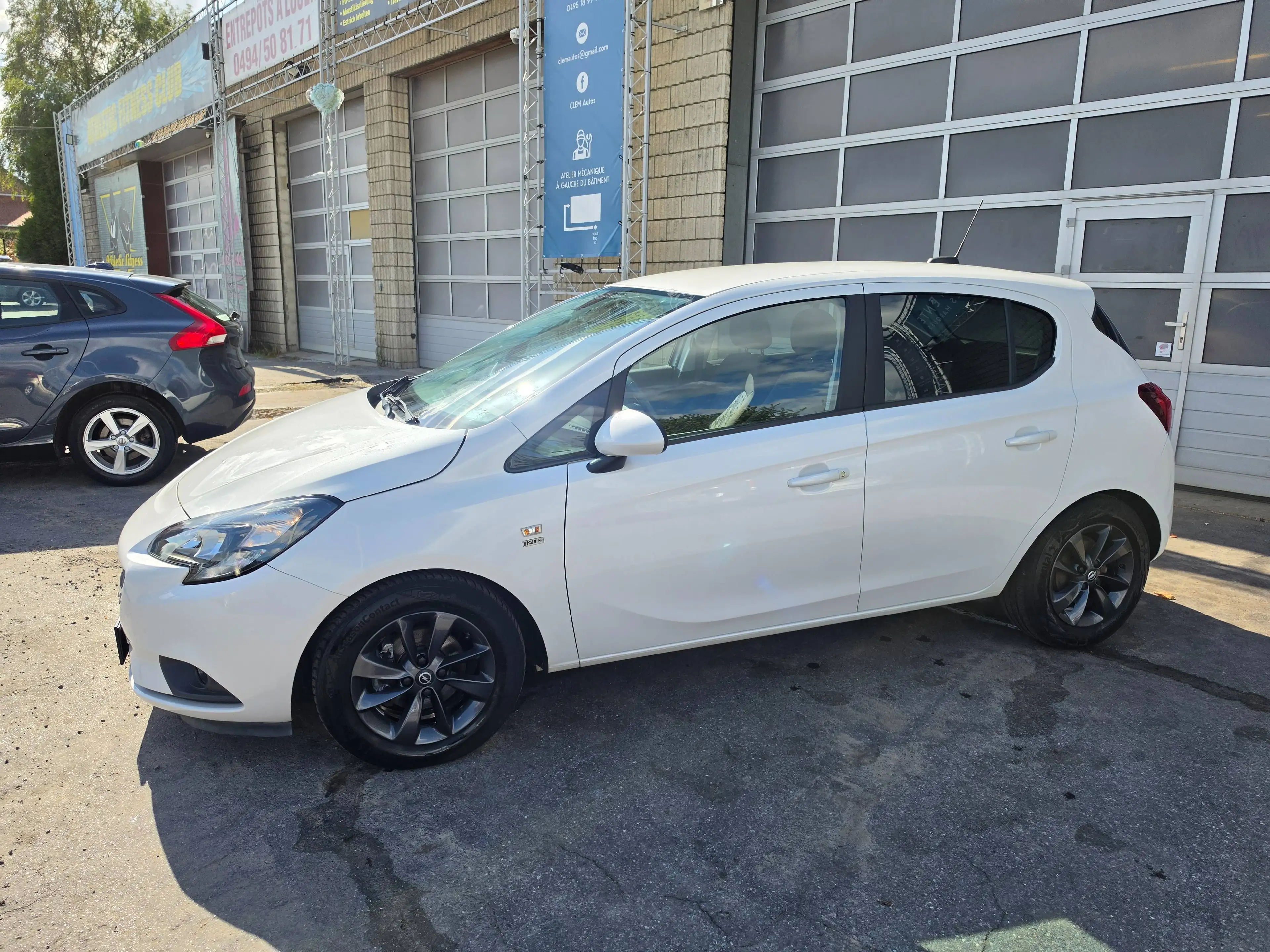 Opel Corsa Corsa 1.2i 120 Years (EU6.2) Full Options, Car Play, Clim Auto, Pare-brise chauffant, etc