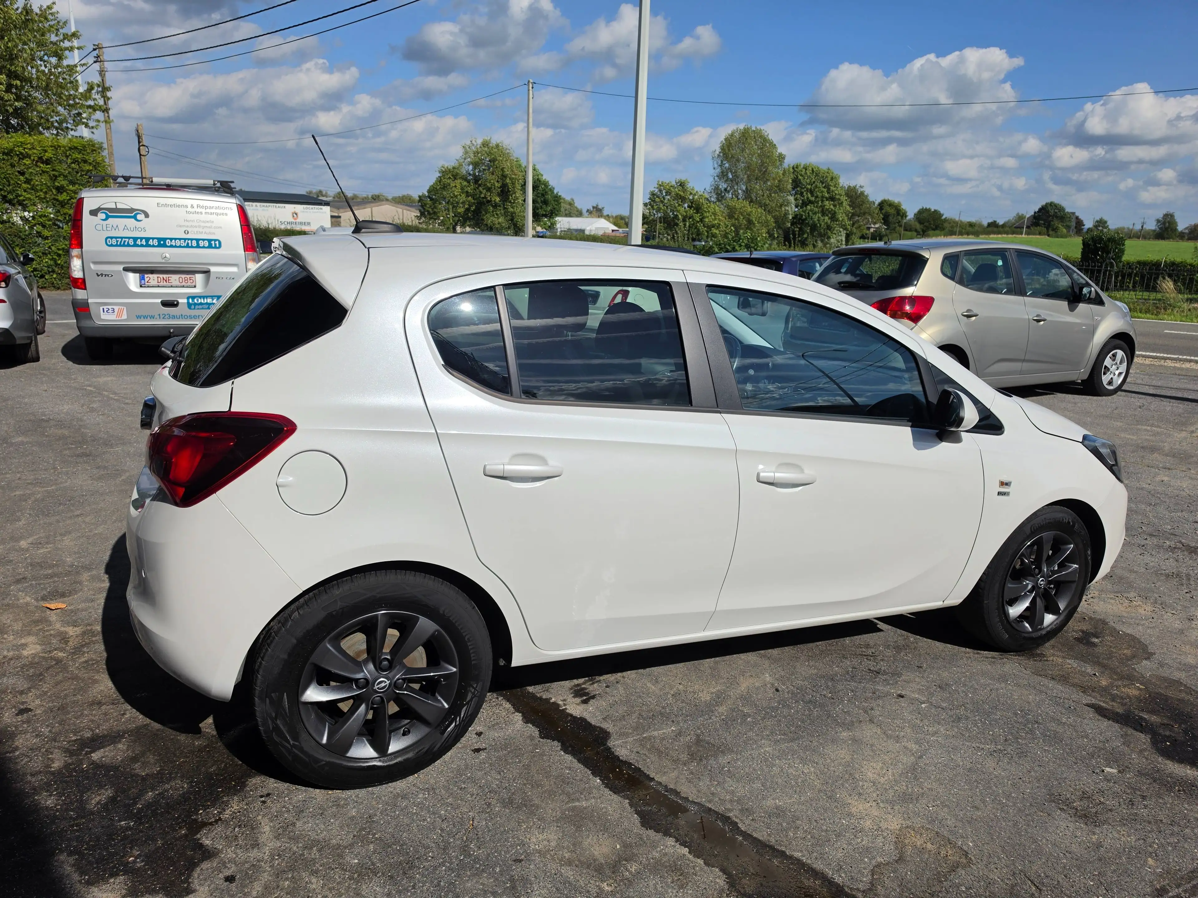 Opel Corsa Corsa 1.2i 120 Years (EU6.2) Full Options, Car Play, Clim Auto, Pare-brise chauffant, etc — photo 6