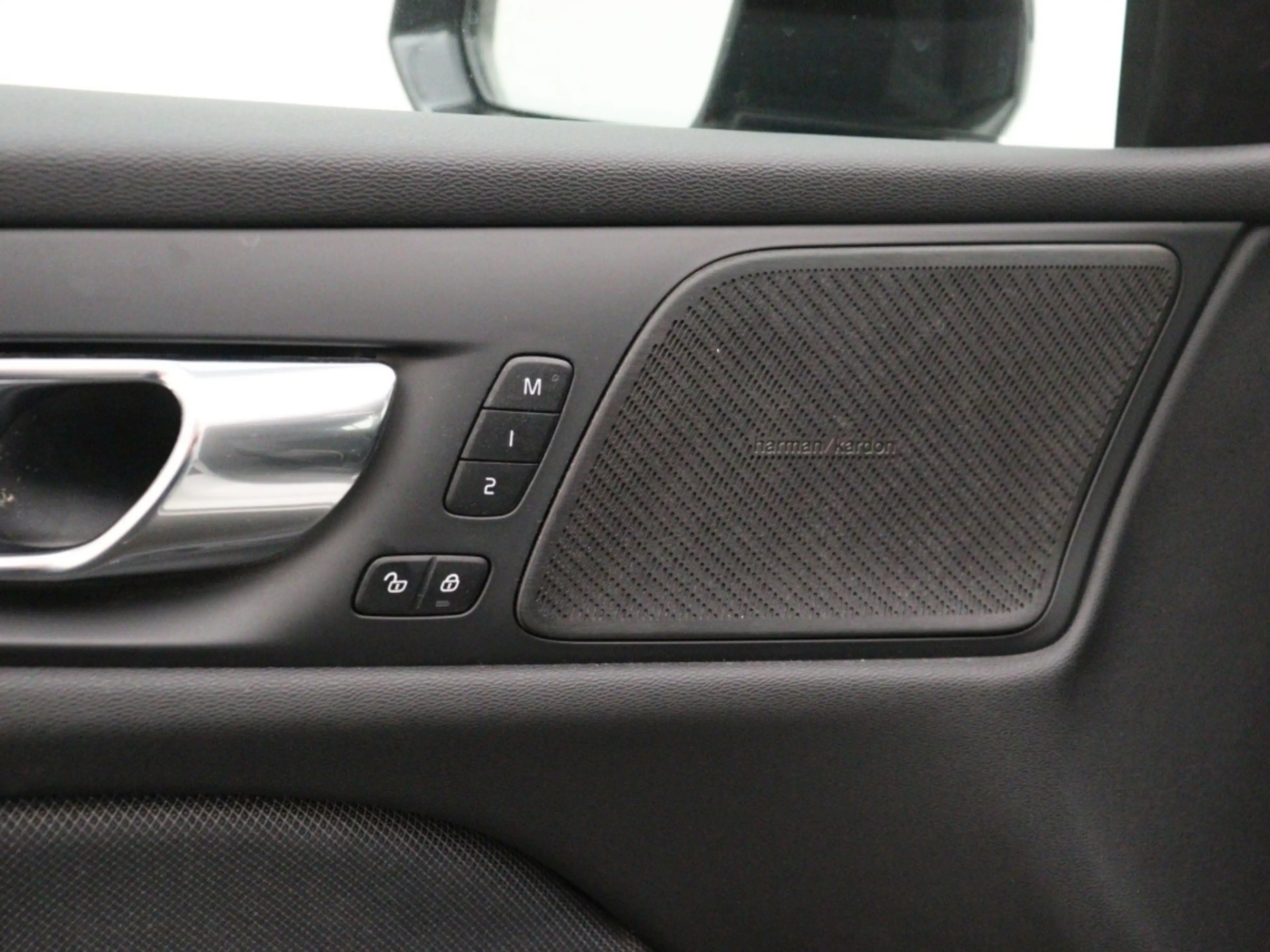 Volvo S60 T6 PLUG-IN HYBRID R-DESIGN SCHUIFDAK CAMERA HARMAN — photo 10