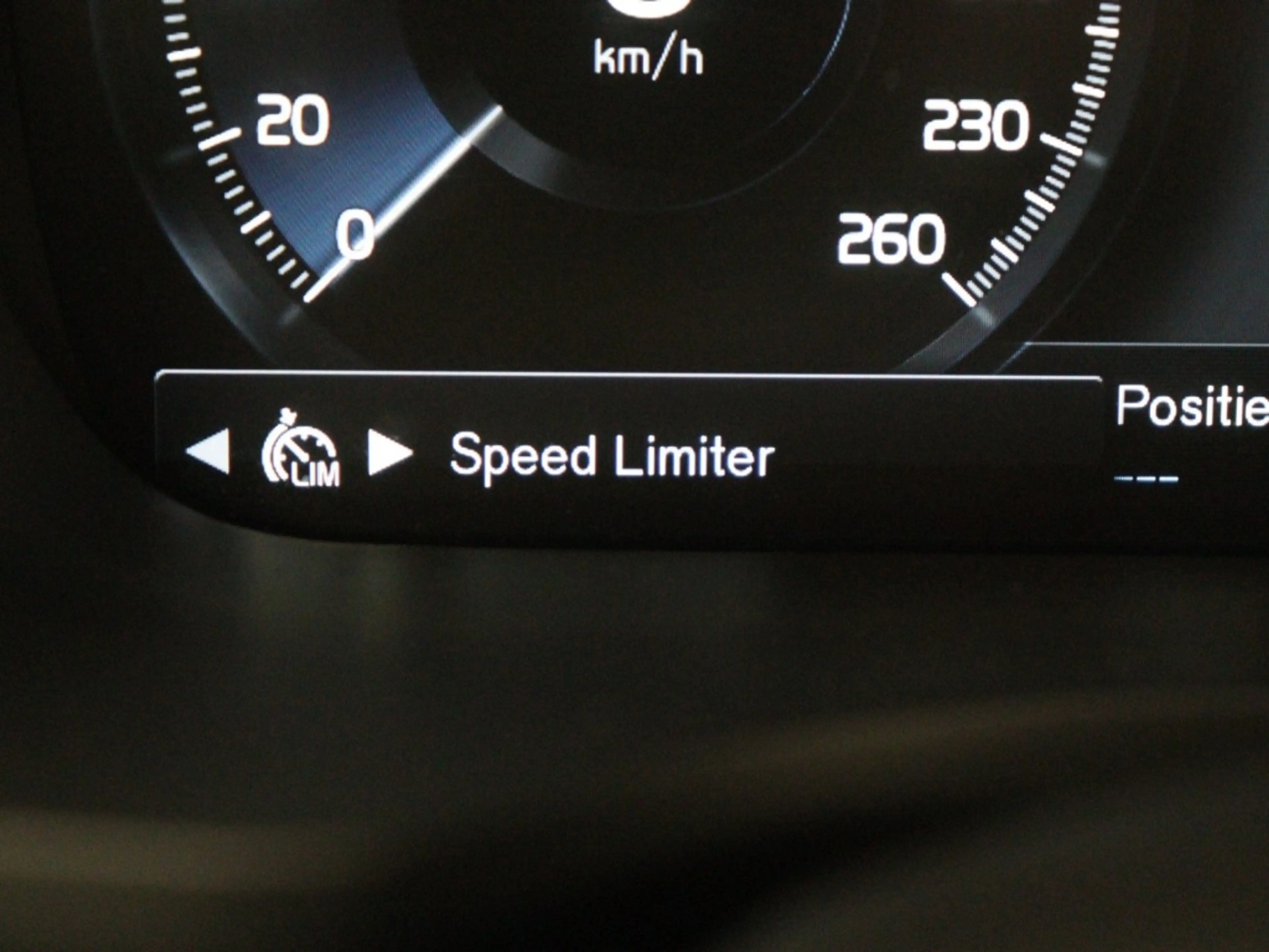 Volvo S60 T6 PLUG-IN HYBRID R-DESIGN SCHUIFDAK CAMERA HARMAN — photo 15